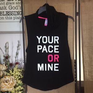 NWOT No Boundaries active tank with hood